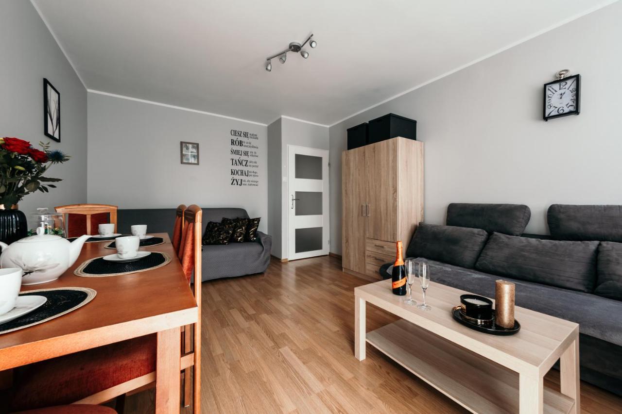 Spacious 3 Bedroom Apartament Near Olivia Business Center Gdańsk Buitenkant foto